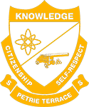 Petrie Terrace State School logo